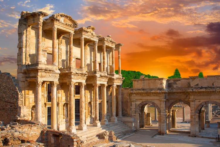 شهر باستانی افسوس (Ephesus)