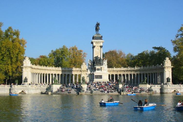 پارک El Retiro