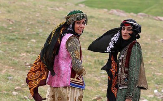 لباس محلی لرستان