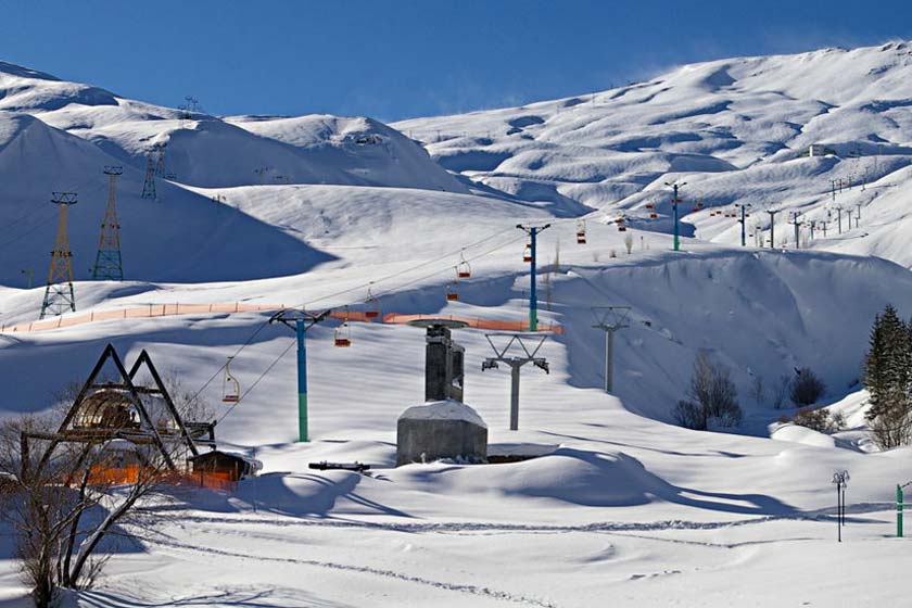 گردشگری زمستانه؛ پیست اسکی دیزین