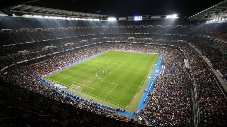 spectators-at-bernabeu