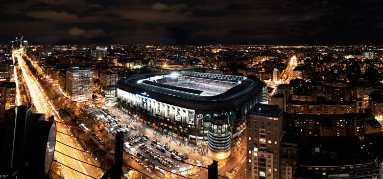bernabeu-at-night