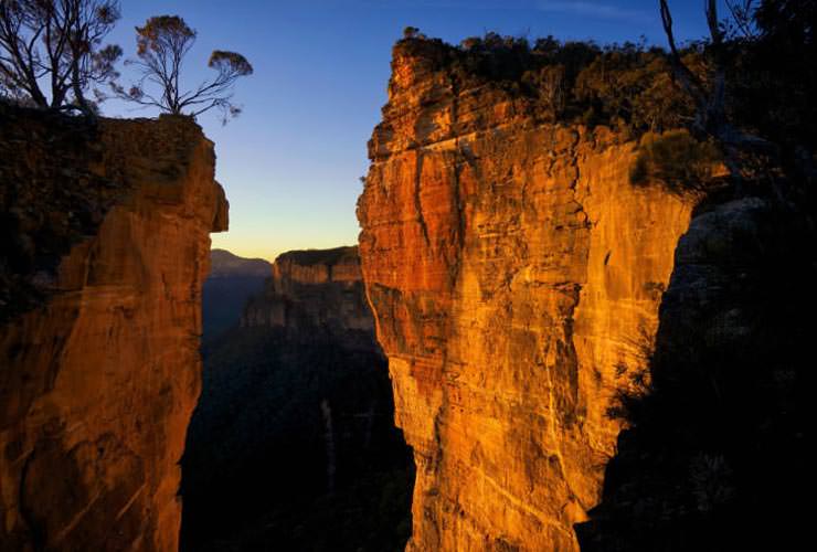 صخره‌ی معلق