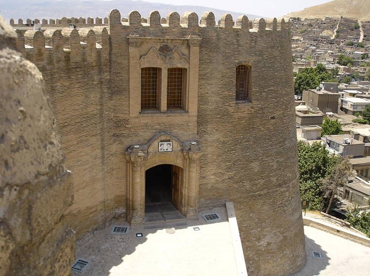 قلعه فلک الافلاک