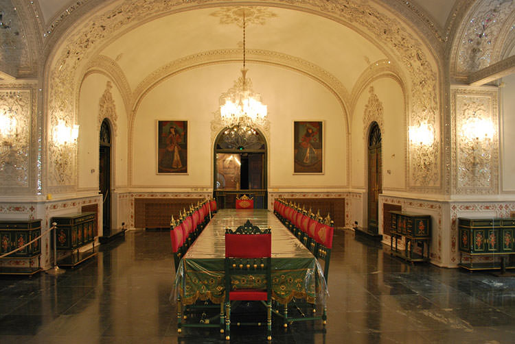 حوضخانه صاحبقرانیه نیاوران