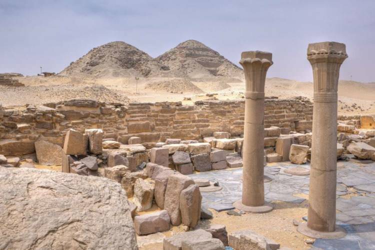 هرمهای نفریرکارع (Neferirkare) و نیوسررع (Niuserre) در ابوصیر