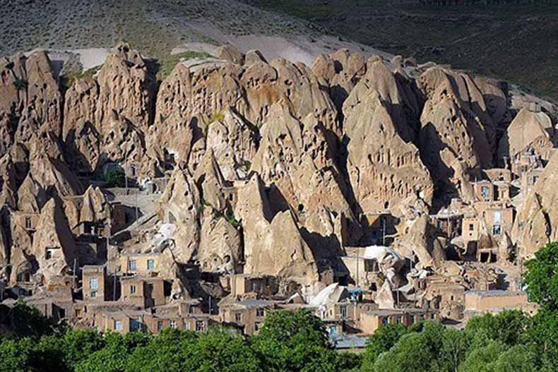 کندوان ، روستایی در دل صخره ها