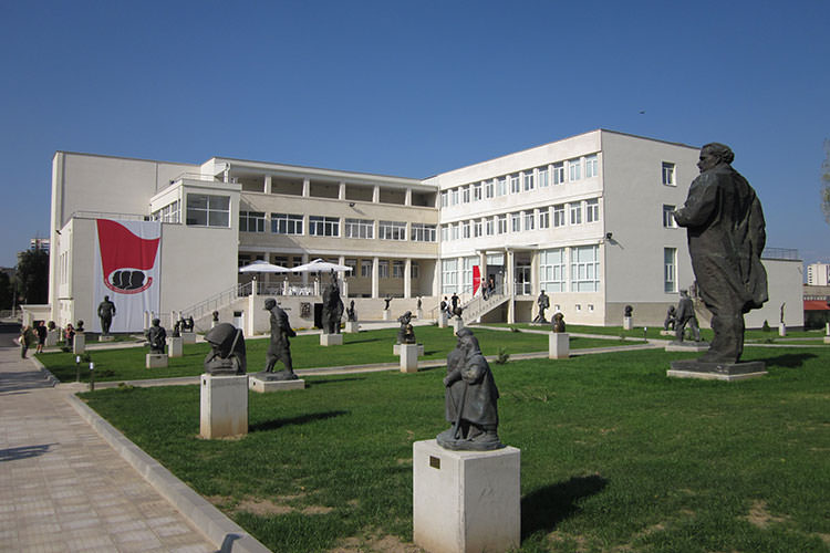 موزه‌ی هنر سوسیالیست در بلغارستان