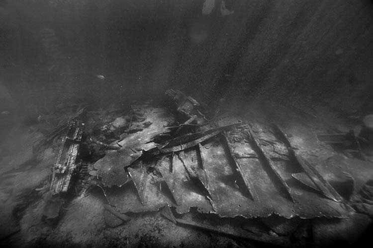 کشتی یونانی جزیره کیش