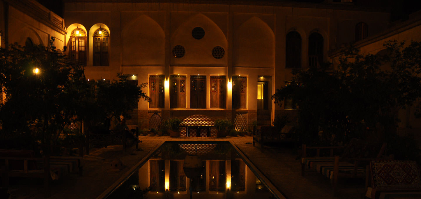 خانه تاریخی احسان کاشان؛ اقامتگاه سنتی در عصر مدرن