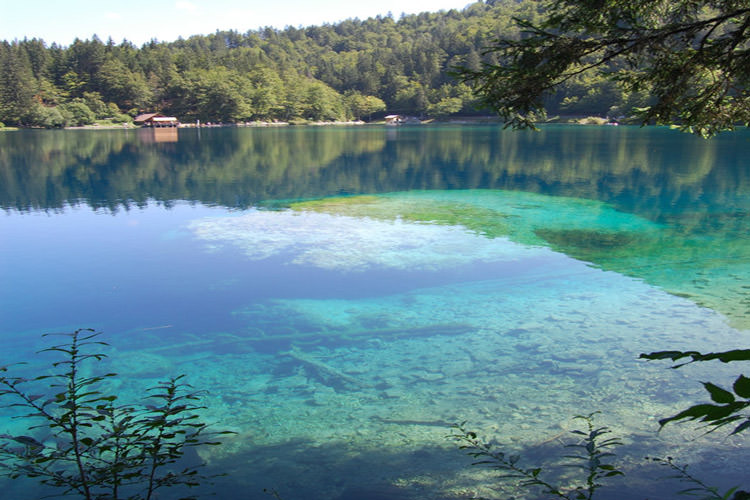 دریاچه‌ی فوزینه، ایتالیا
