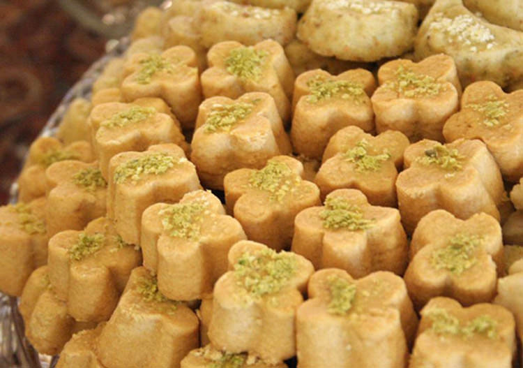 شیرینی نان نخودی