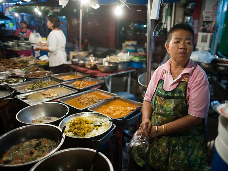 بازار شبانه چیانگ مای تایلند