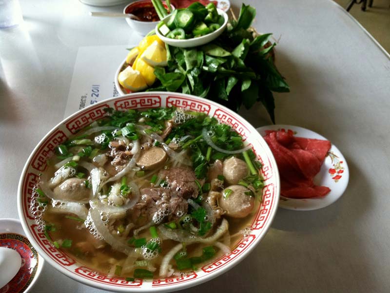 غذای محلی فو ویتنام