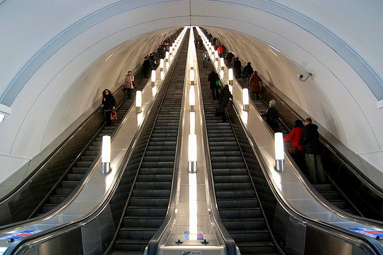 غمیق ترین متروی سن پترزبورگ