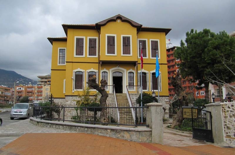 خانه و موزه آتاتورک آلانیا