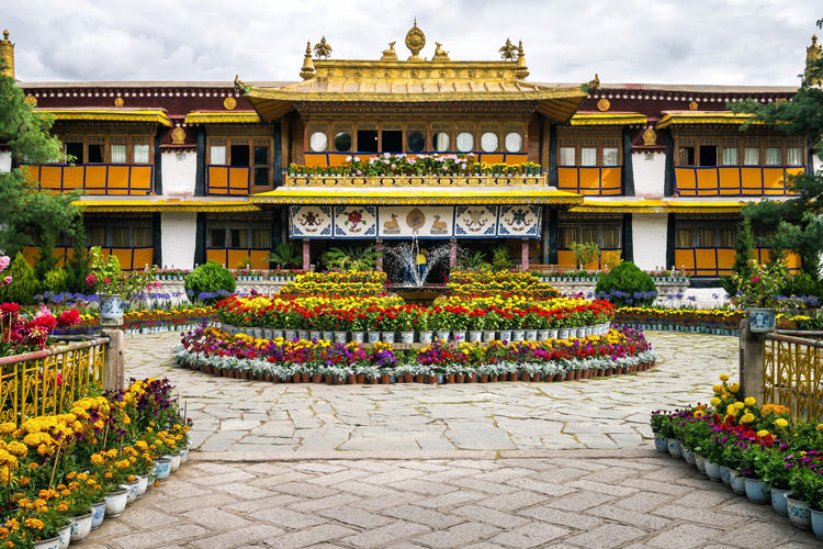 قصر دالایی لاما