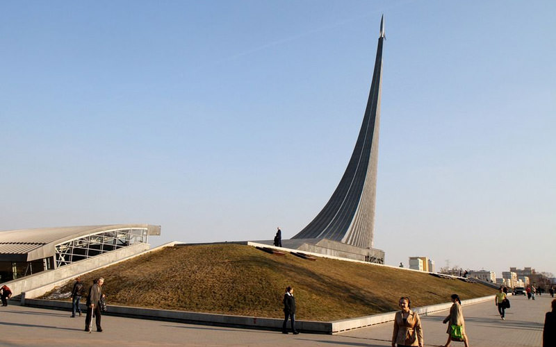 بنای یادبود فتح فضا در مسکو