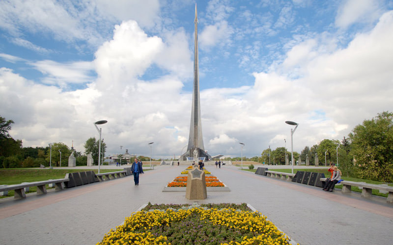 بنای یادبود فتح فضا در مسکو