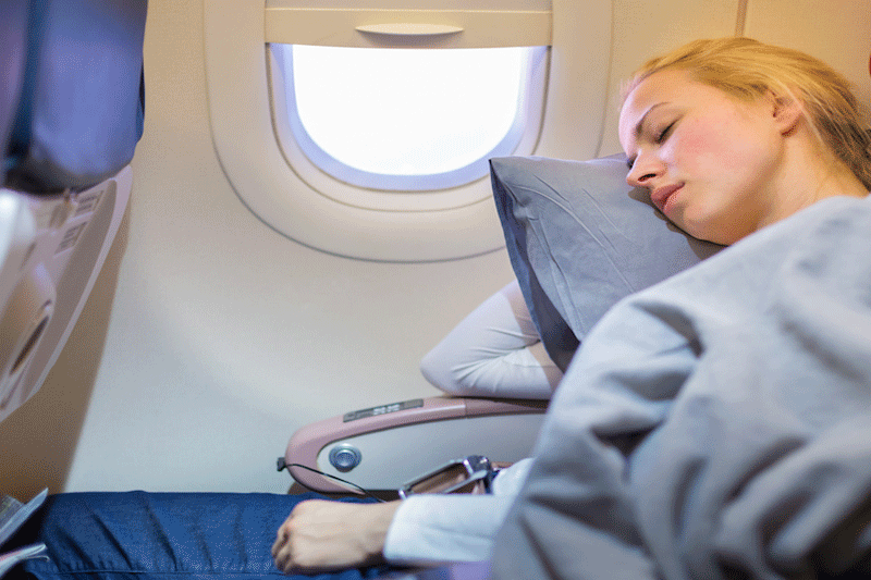 خواب در هواپیما