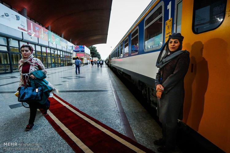 قطار زندگی، سفری لوکس از تهران تا مشهد