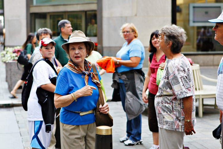 739_1tourists_marohagopian