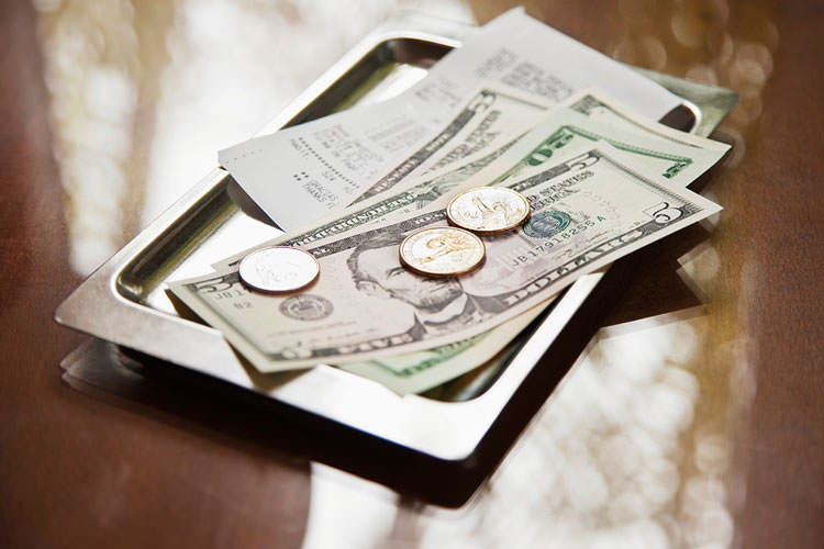 how-much-to-tip-ftr