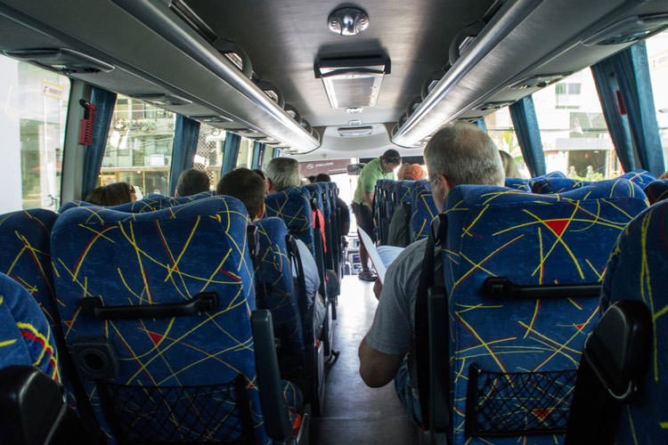 inside-bus9912277_orig