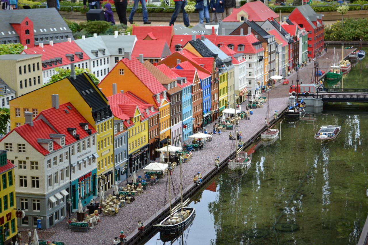 denmark_legoland-nyhavn_flickr-mpd01605