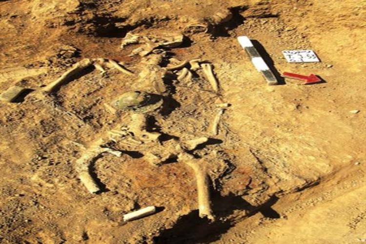 گورهایی با تدفین طاق‌باز در وستمین کیاسر کشف شد