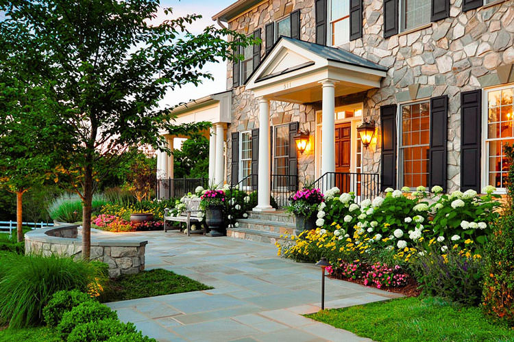 front-yard-flower-beds