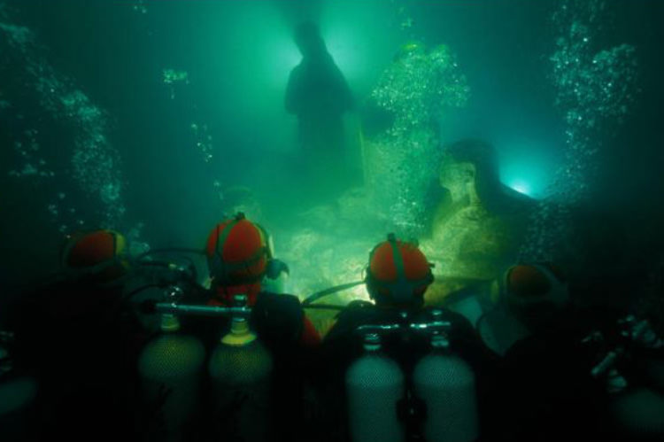 cleopatra-palace-sunken-alexandria-2
