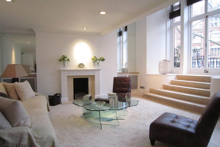 the-properties-like-this-one-in-cadogan-gardens-near-sloane-square-are-always-immaculate-and-have-light-airy-rooms--even-if-its-a-flat