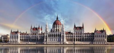  ماه عسل در بوداپست: راهنمای سفر و آب و هوا