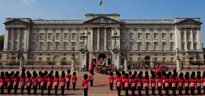بازدید از کاخ باکینگهام لندن توسط واقعیت مجازی