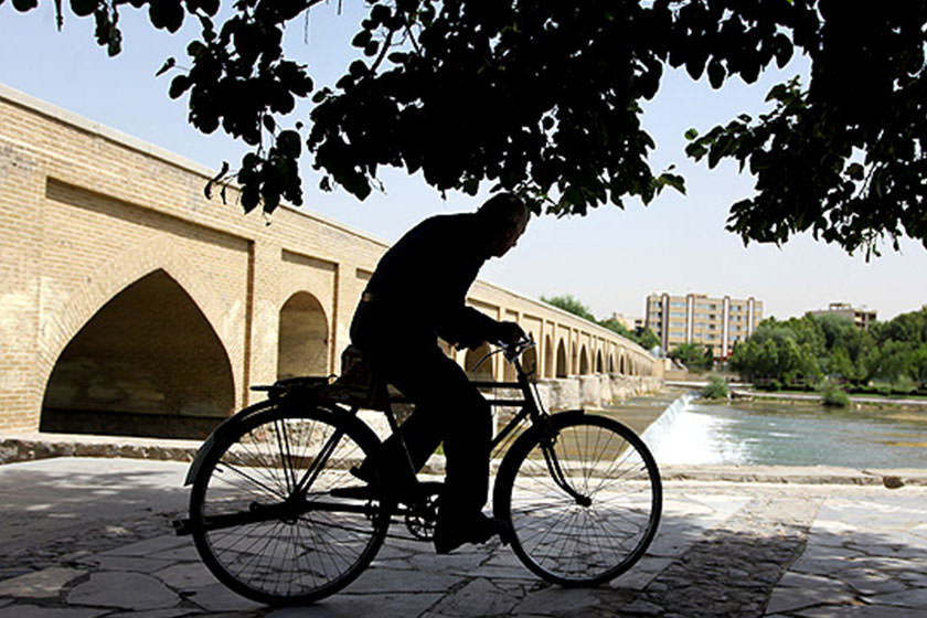 اصفهان با کمک هلندی ها به شهر دوچرخه‌ها تبدیل می شود
