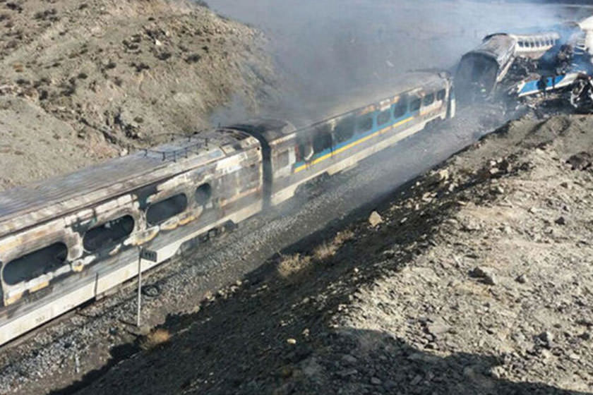 جزییات گزارش سانحه برخورد قطارهای مسافری در بلاک گرداب-هفتخوان
