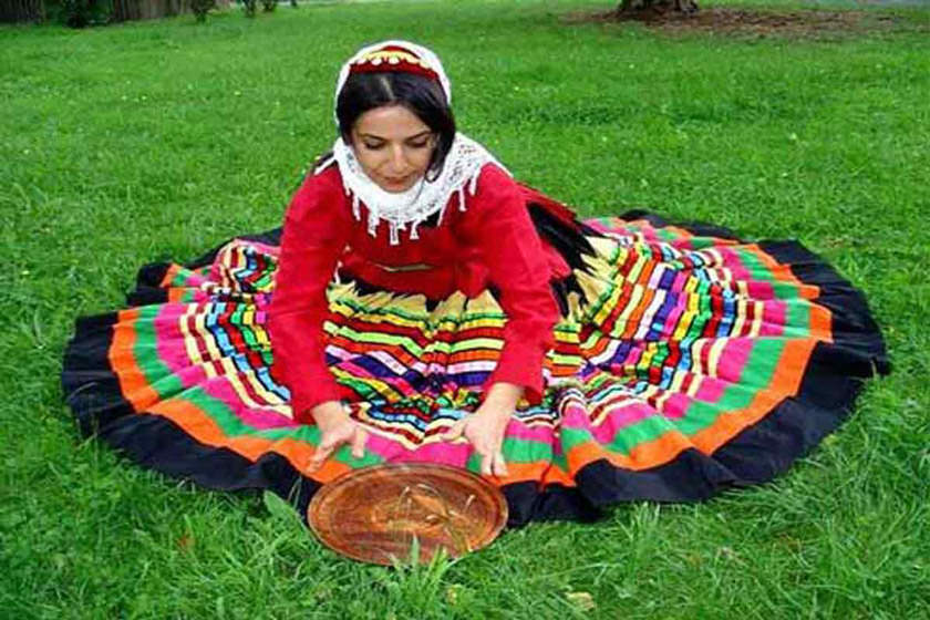 لباس سنتی گیلان؛ لباسی برآمده از دل طبیعت