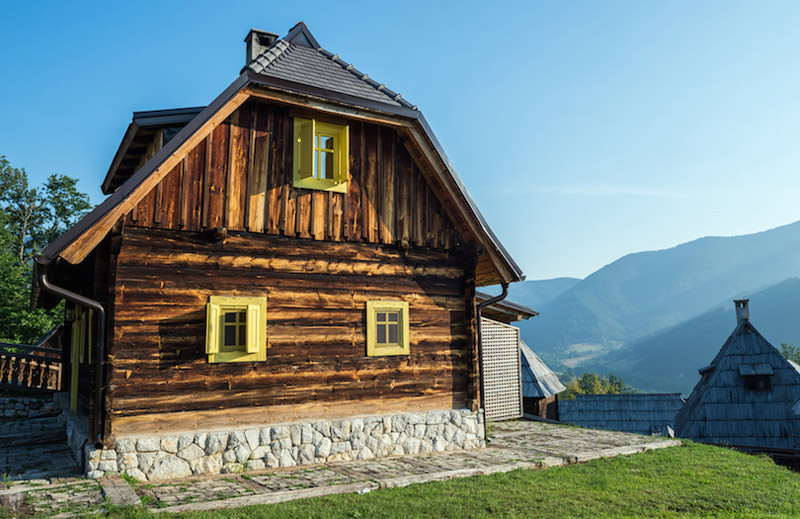 بنای چوبی زلاتیبور صربستان