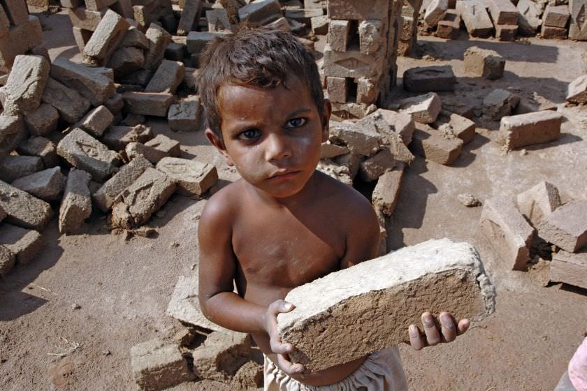 با بدترین کشورها برای کودکان کار آشنا شوید (قسمت اول)