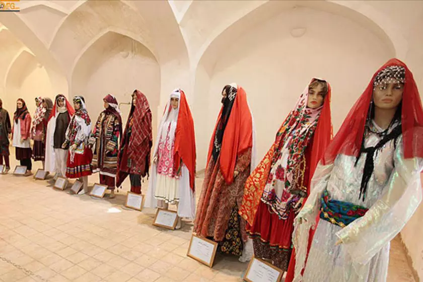 پوشاک سنتی خراسان جنوبی؛ نمادی از فرهنگ مردم منطقه