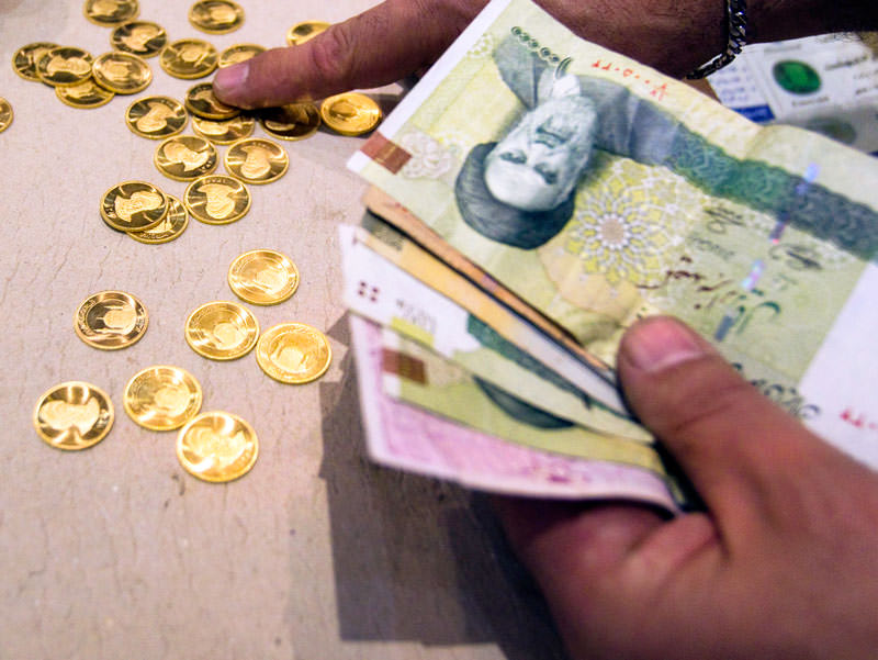 هفته نامه؛ از تغییر ریال به تومان تا رایگان شدن ویزای تایلند کجارو