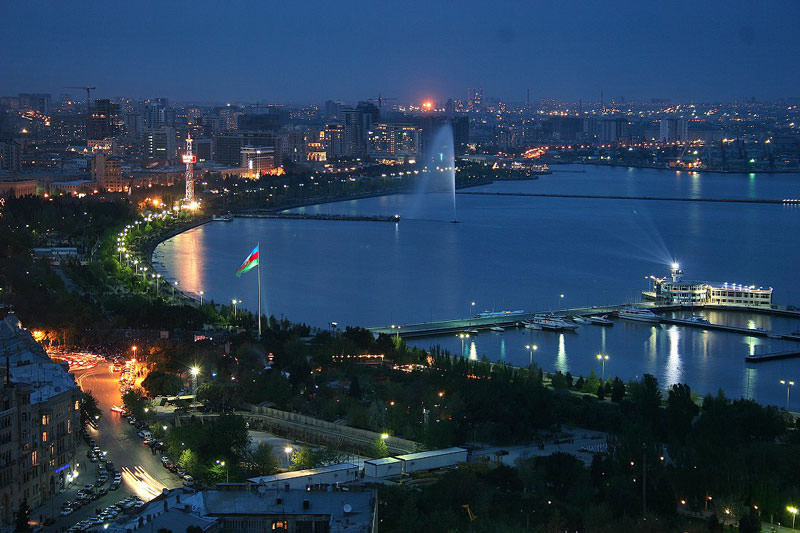 بلوار شهر باکو