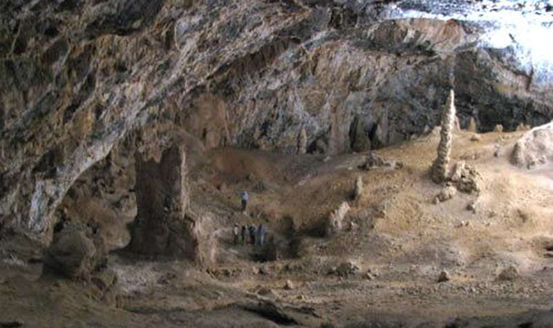 غار اشکفت یزدان