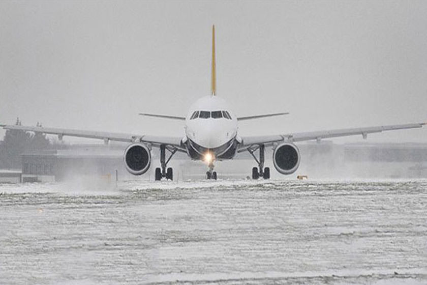 همه پروازهای اردبیل به‌علت بارش سنگین برف لغو شد