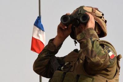 ۹۱ هزار نیروی فرانسوی برای تامین امنیت در کریسمس در حالت آماده باش