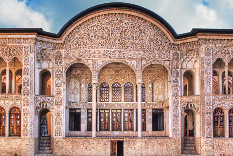 ۳۰۰ خانه تاریخی در اصفهان احیا می شود