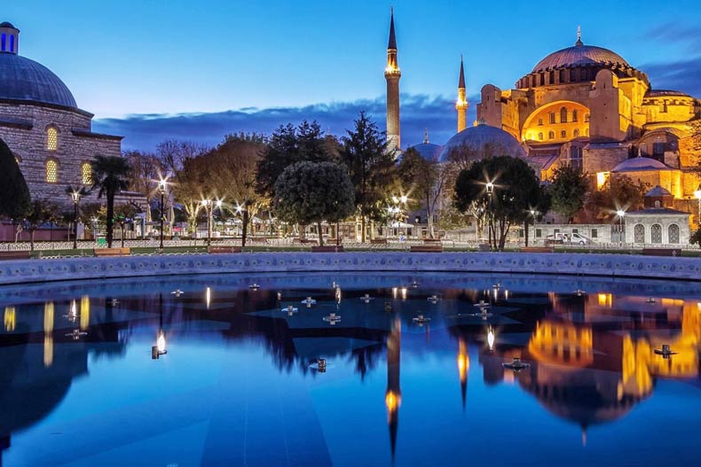 ۶ مشکل سرنوشت‌ساز برای گردشگری ترکیه در سال ۲۰۱۶