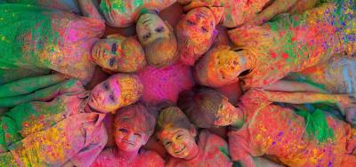 ۲۴ مارس: جشنواره رنگ هولی در هند و تصاویر خیره کننده آن