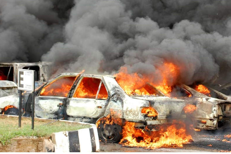 انفجار تروریستی در لاهور پاکستان؛ ۶۵ کشته و ۳۰۰ زخمی (بروزرسانی: ۷۶ کشته و ۳۰۰ زخمی)